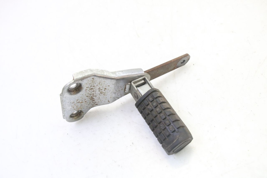 photo de SOPORTE ESTRIBERA TRASERA IZQUIERDA APRILIA CLASSIC 125 (1995 - 2001) - Zoom estado de uso