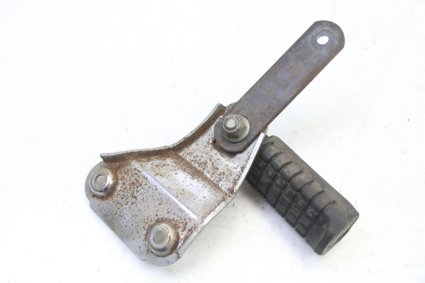 photo de SOPORTE ESTRIBERA TRASERA IZQUIERDA APRILIA CLASSIC 125 (1995 - 2001) - Estado de la superficie y material