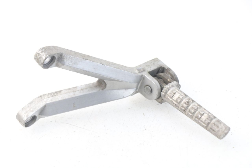 photo de SOPORTE ESTRIBERA TRASERA IZQUIERDA HYOSUNG COMET GTR 125 (2007 - 2014) - Vista principal