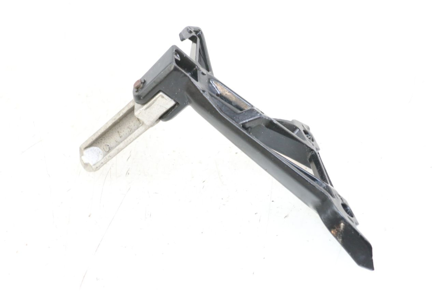 photo de SOPORTE ESTRIBERA TRASERA IZQUIERDA EBROH BRAVO GLE 1 (2020 - 2024) - Otra perspectiva