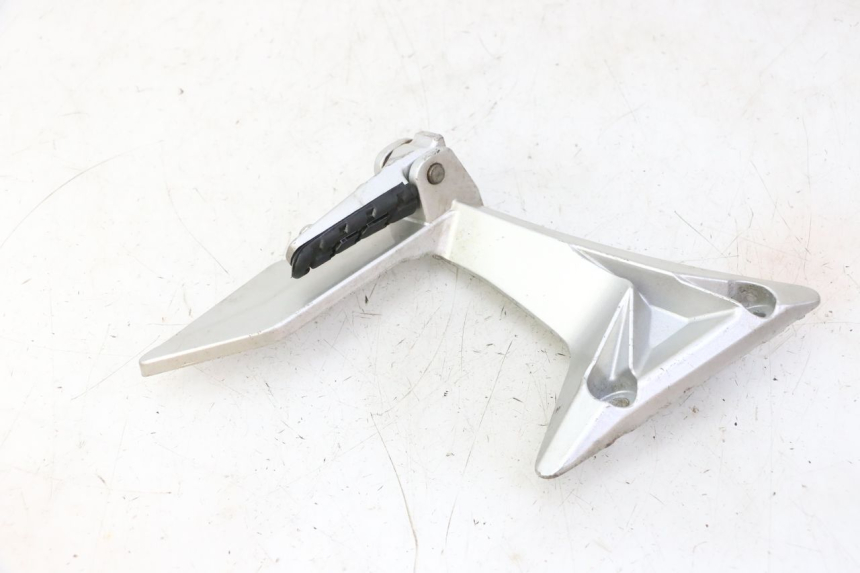 photo de SOPORTE ESTRIBERA TRASERA IZQUIERDA STAHO FH 50 (2018 - 2019) - Vista general del producto