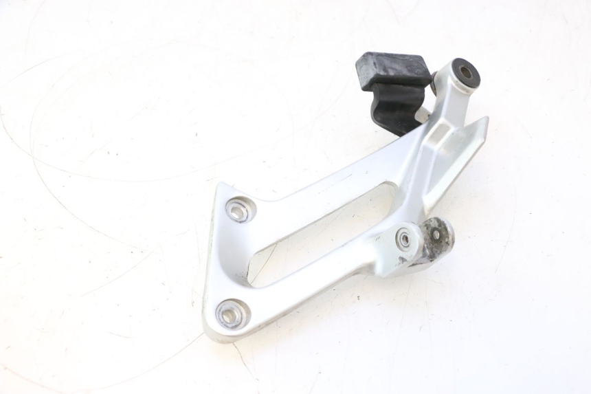 photo de SOPORTE ESTRIBERA TRASERA IZQUIERDA YAMAHA FJR 1300 (2001 - 2005) - Vista general del producto