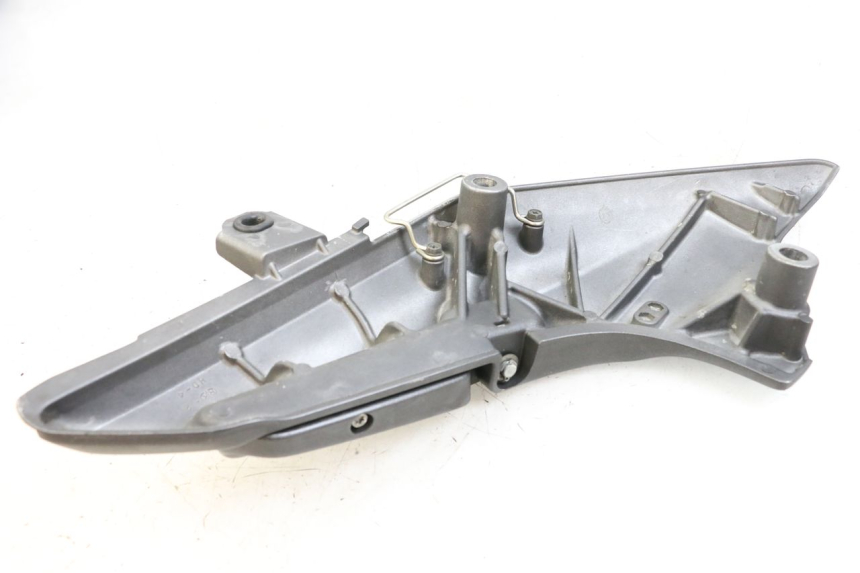 photo de SOPORTE ESTRIBERA TRASERA IZQUIERDA HONDA FJS SILVER WING SILVERWING 400 (2005 - 2008) - Primer plano técnico