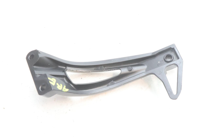 photo de SOPORTE ESTRIBERA TRASERA IZQUIERDA YAMAHA FZ8 800 (2010 - 2016) - Otra vista del artículo