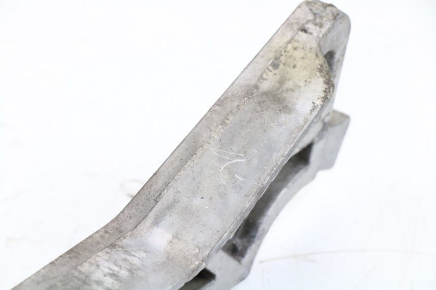 photo de SOPORTE ESTRIBERA TRASERA IZQUIERDA YAMAHA FZX FAZER 750 (1987 - 1998) - Características distintivas