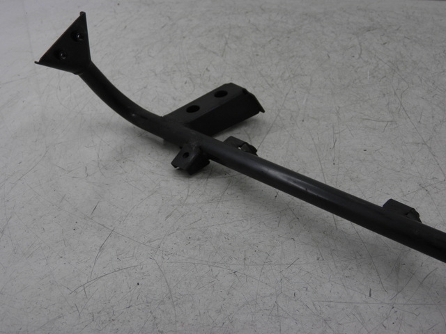 photo de SOPORTE ESTRIBERA TRASERA IZQUIERDA HONDA FES PANTHEON 125 (2003 - 2007) - Detalle de la pieza