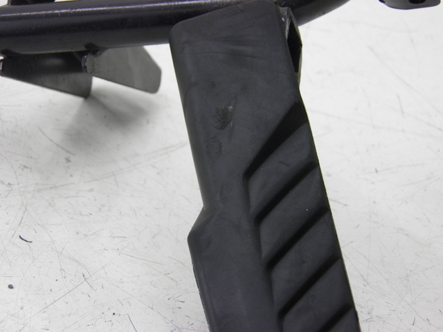 photo de SOPORTE ESTRIBERA TRASERA IZQUIERDA HONDA FES S-WING SWING ABS 125 (2007 - 2015) - Vista general del producto