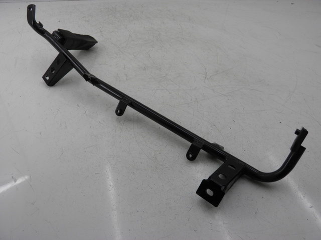 photo de SOPORTE ESTRIBERA TRASERA IZQUIERDA HONDA FES S-WING SWING ABS 125 (2007 - 2015) - Marcados y referencias originales