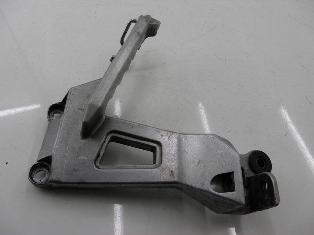 photo de SOPORTE ESTRIBERA TRASERA IZQUIERDA HONDA VFR 750 (1990 - 1993) - Vista principal
