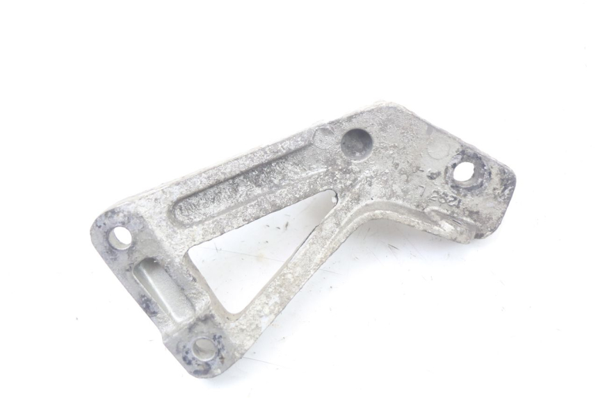 photo de SOPORTE ESTRIBERA TRASERA IZQUIERDA KAWASAKI GTR 1000 (1994 - 2004) - Primer plano técnico