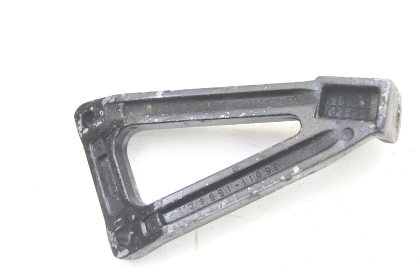 photo de SOPORTE ESTRIBERA TRASERA IZQUIERDA KAWASAKI ZR7 ZR-7 S 750 (1999 - 2004) - Otra perspectiva