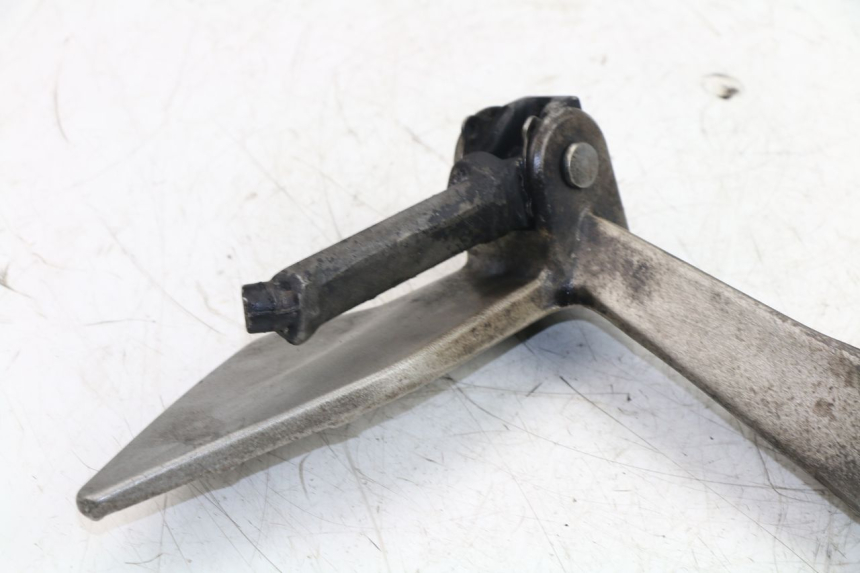 photo de SOPORTE ESTRIBERA TRASERA IZQUIERDA KTM DUKE 390 (2013 - 2017) - Estado de la superficie y material