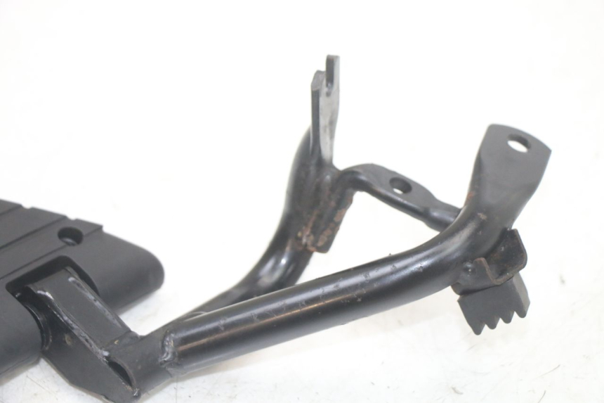 photo de SOPORTE ESTRIBERA TRASERA IZQUIERDA KYMCO PEOPLE S 125 (2000 - 2008) - Zoom estado de uso