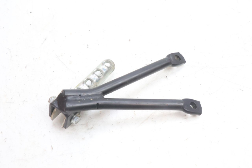 photo de SOPORTE ESTRIBERA TRASERA IZQUIERDA RIEJU MRT PRO SUPERMOTARD 50 (2007 - 2018) - Detalles de los puntos de fijación