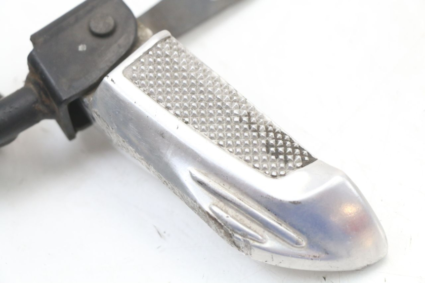 photo de SOPORTE ESTRIBERA TRASERA IZQUIERDA HONDA NHX LEAD 110 (2008 - 2010) - Detalle de la pieza