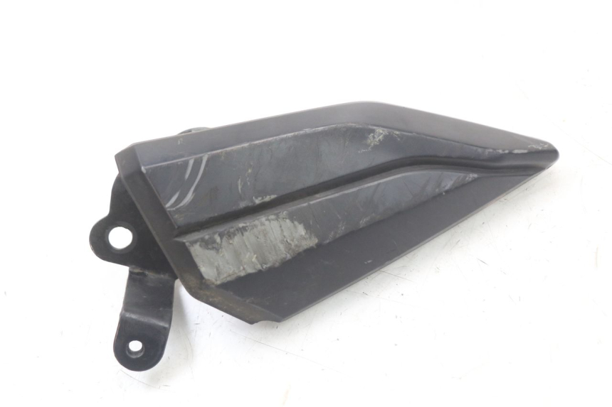 photo de SOPORTE ESTRIBERA TRASERA IZQUIERDA PEUGEOT BELVILLE 125 (2017 - 2021) - Vista principal