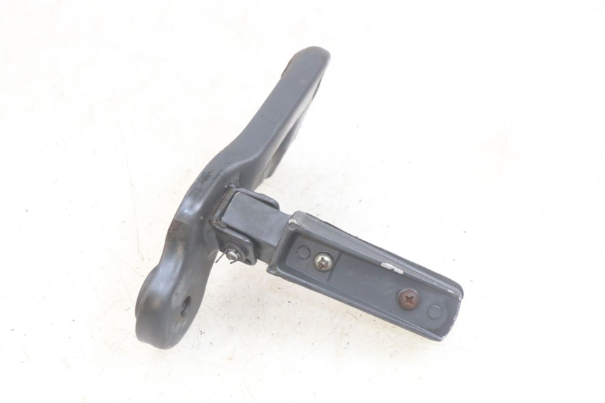 photo de PLACA DE APOYO DEL PIE TRASERO IZQUIERDO YAMASAKI ROADSTER 50 (2013 - 2018) - Zoom estado de uso