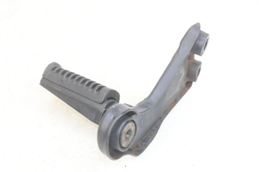 photo de PLACA DE APOYO DEL PIE TRASERO IZQUIERDO YAMASAKI ROADSTER 50 (2013 - 2018) - Primer plano técnico