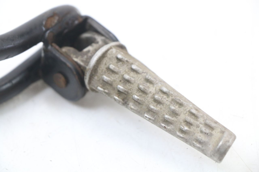 photo de SOPORTE ESTRIBERA TRASERA IZQUIERDA APRILIA RS 50 (2006 - 2010) - Detalle de la pieza