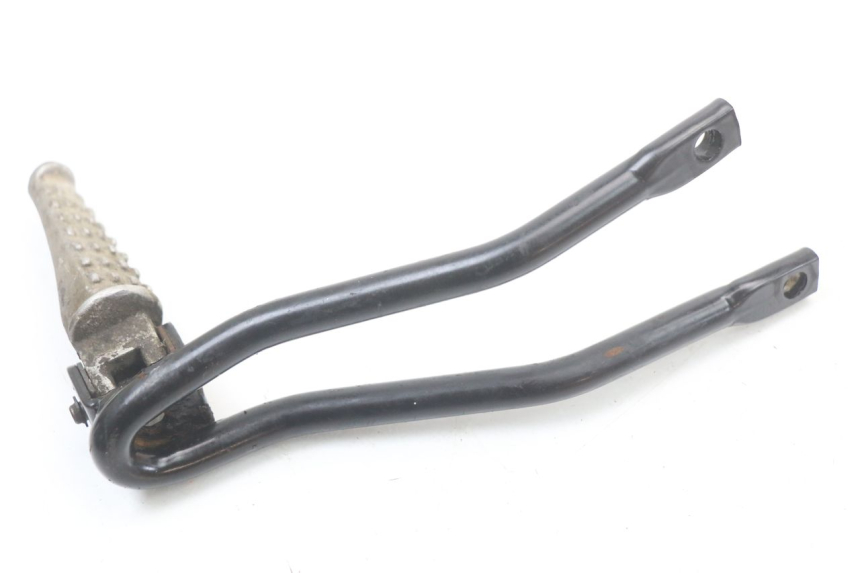 photo de SOPORTE ESTRIBERA TRASERA IZQUIERDA APRILIA RS 50 (2006 - 2010) - Primer plano técnico