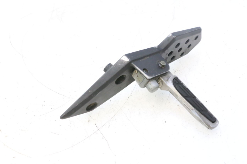 photo de SOPORTE ESTRIBERA TRASERA IZQUIERDA KYMCO SUPER 8 2T 50 (2007 - 2013) - Vista principal