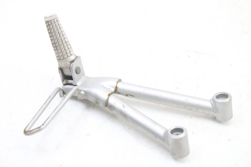 photo de PLACA DE APOYO DEL PIE TRASERO IZQUIERDO SUZUKI GSF S BANDIT 600 (2000 - 2004) - Detalle de la pieza