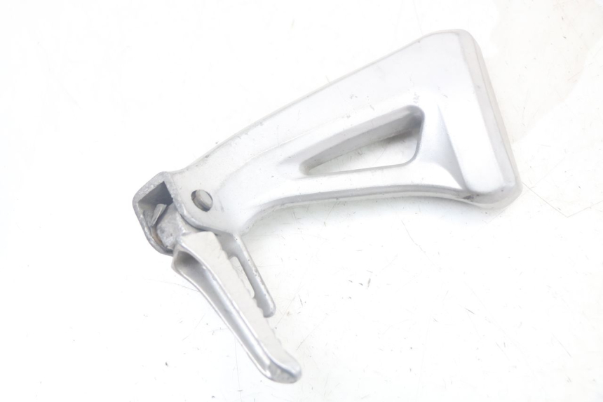 photo de PLATINA APOYA PIE TRASERO IZQUIERDO SUZUKI SV N 650 (1999 - 2002) - Otra perspectiva