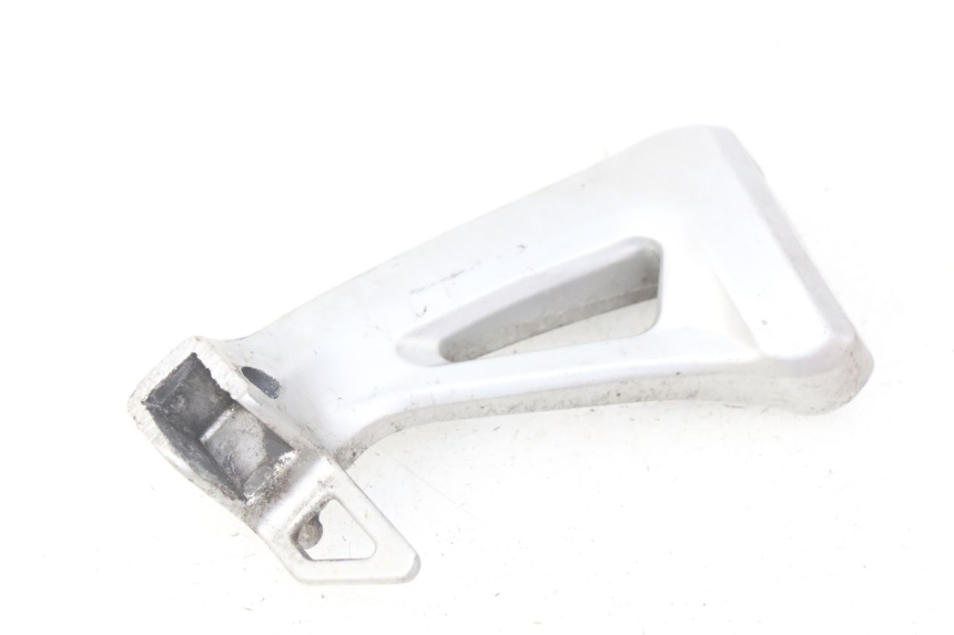 photo de PLACA DE APOYO DEL PIE TRASERO IZQUIERDO SUZUKI SV S 650 (1999 - 2002) - Otra perspectiva