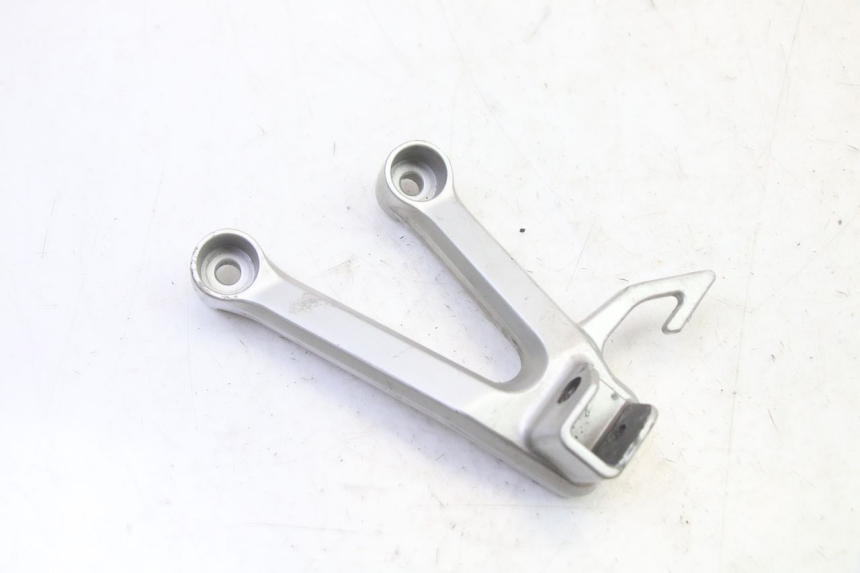 photo de SOPORTE ESTRIBERA TRASERA IZQUIERDA SUZUKI SV S 650 (2003 - 2009) - Vista principal