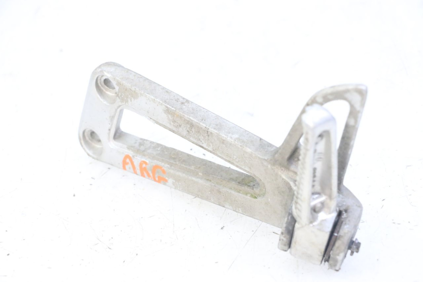 photo de SOPORTE ESTRIBERA TRASERA IZQUIERDA YAMAHA TDR DELTABOX 125 (1997 - 2003) - Detalle de la pieza