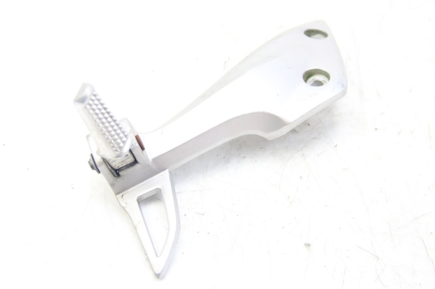 photo de PLACA DE APOYO DEL PIE TRASERO IZQUIERDO HONDA VISION NSC R 50 (2013 - 2015) - Otra perspectiva