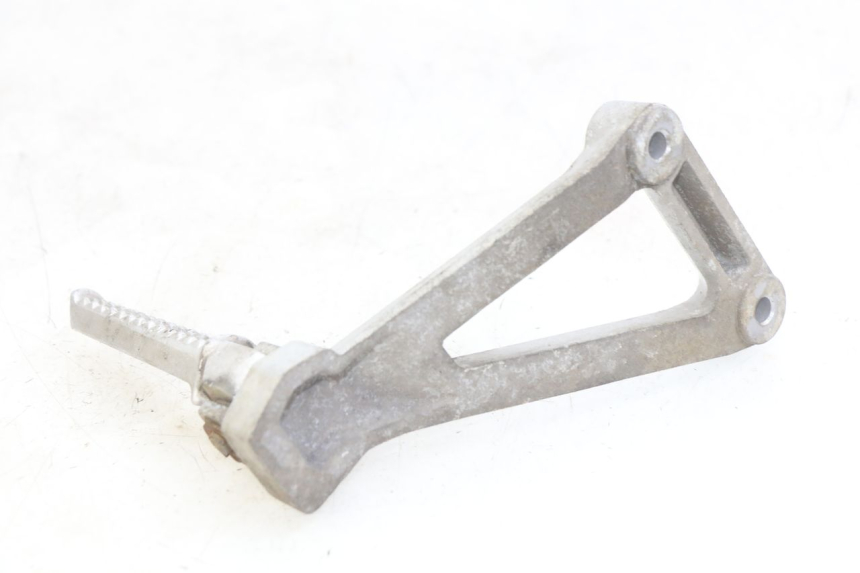 photo de PLACA DE APOYO DEL PIE TRASERO IZQUIERDO DAELIM VJ ROADWIN FI 125 (2008 - 2017) - Primer plano técnico