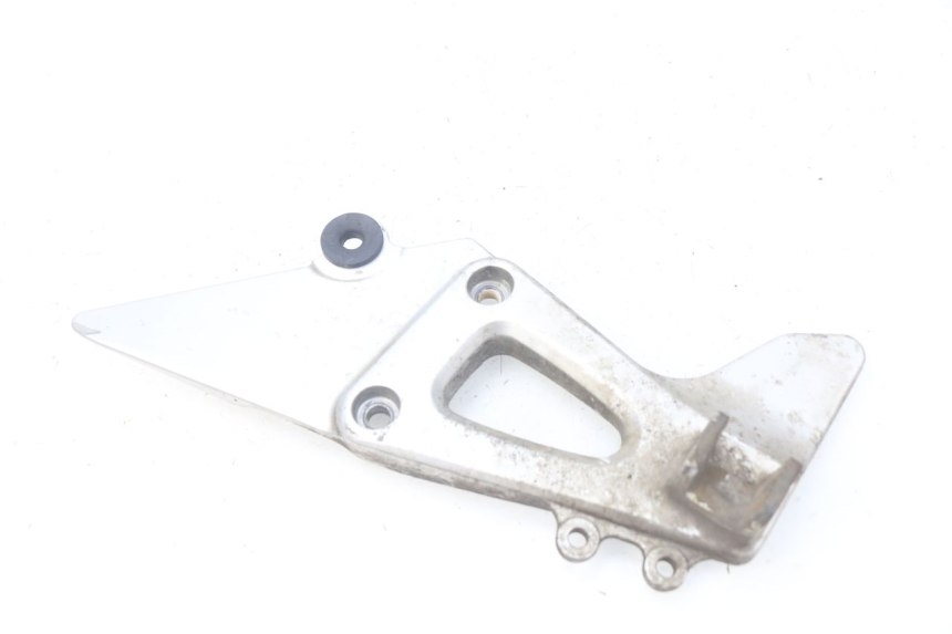 photo de PLACA DE APOYO DEL PIE TRASERO IZQUIERDO SUZUKI XF FREEWIND 650 (1997 - 2003) - Vista principal