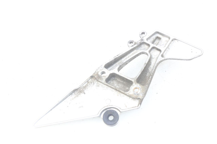 photo de PLACA DE APOYO DEL PIE TRASERO IZQUIERDO SUZUKI XF FREEWIND 650 (1997 - 2003) - Detalle de la pieza