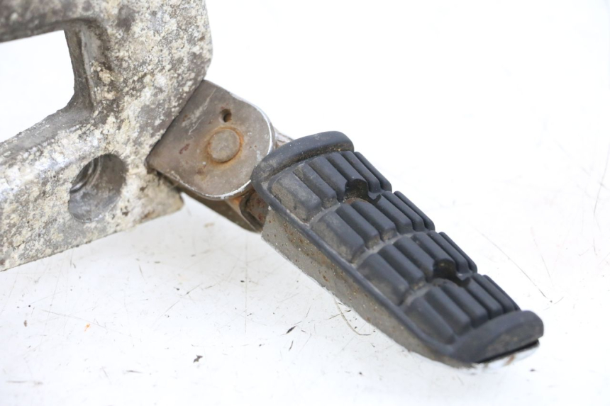 photo de SOPORTE ESTRIBERA TRASERA IZQUIERDA YAMAHA XJ F 900 (1983 - 1994) - Vista general del producto