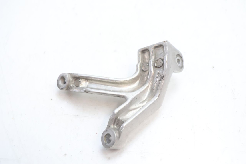 photo de SOPORTE ESTRIBERA TRASERA IZQUIERDA YAMAHA YZF R GENESIS 750 (1993 - 1998) - Zoom estado de uso