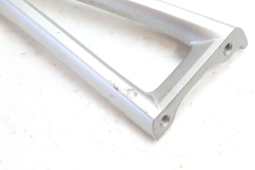 photo de SOPORTE ESTRIBERA TRASERA IZQUIERDA YAMAHA YZF R6 600 (2008 - 2009) - Zoom estado de uso