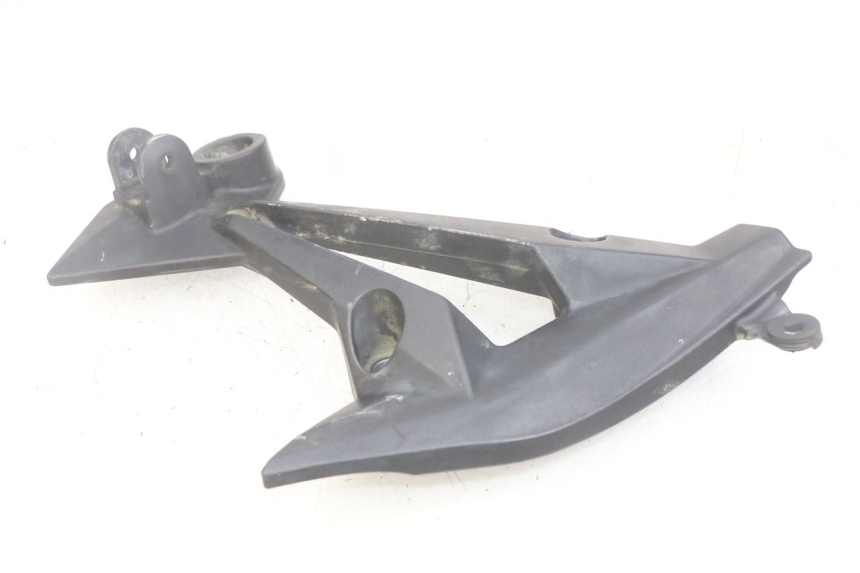 photo de PLACA DE APOYO DEL PIE TRASERO IZQUIERDO KAWASAKI Z 750 (2007 - 2013) - Otra perspectiva