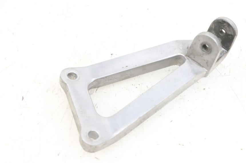 photo de SOPORTE ESTRIBERA TRASERA IZQUIERDA KAWASAKI ZR 7 750 (1999 - 2004) - Vista principal