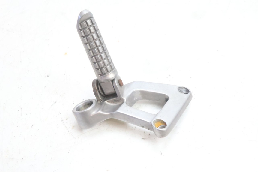 photo de SOPORTE ESTRIBERA TRASERA IZQUIERDA KAWASAKI ZZR 600 (1995 - 2004) - Detalle de la pieza