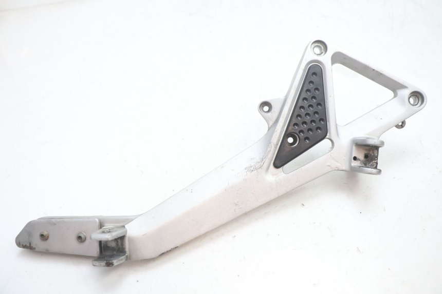 photo de SOPORTE ESTRIBERA DELANTERA DERECHA HONDA CB F HORNET 600 (2005 - 2006) - Vista principal