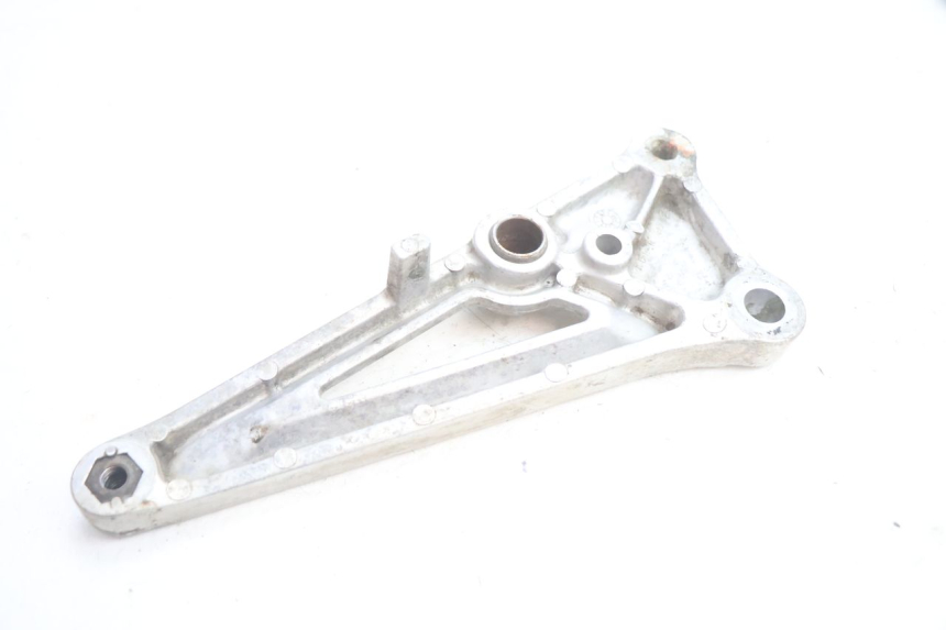 photo de SOPORTE ESTRIBERA DELANTERA DERECHA HONDA CB TWO FIFTY 250 (1991 - 2002) - Vista general del producto