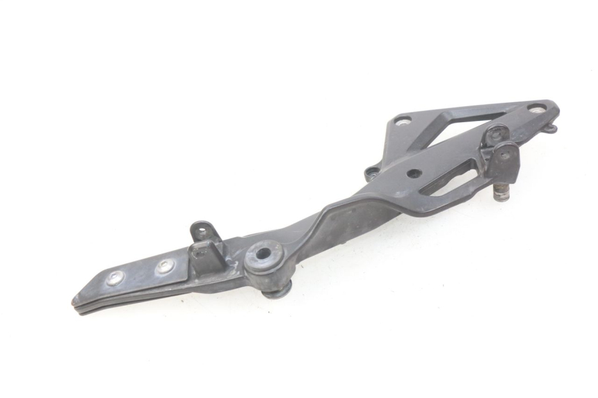 photo de SOPORTE ESTRIBERA DELANTERA DERECHA HONDA CBRF CBR-F PC41 600 (2011 - 2013) - Otra perspectiva