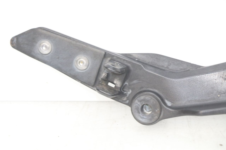 photo de SOPORTE ESTRIBERA DELANTERA DERECHA HONDA CBRF CBR-F PC41 600 (2011 - 2013) - Vista general del producto