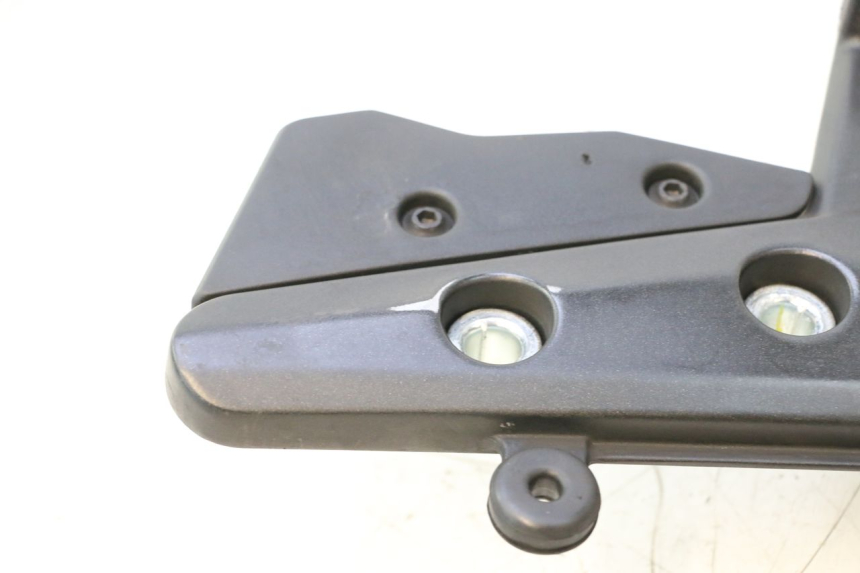photo de SOPORTE ESTRIBERA DELANTERA DERECHA KAWASAKI ER-6 ER6 F ABS 650 (2012 - 2016) - Primer plano técnico