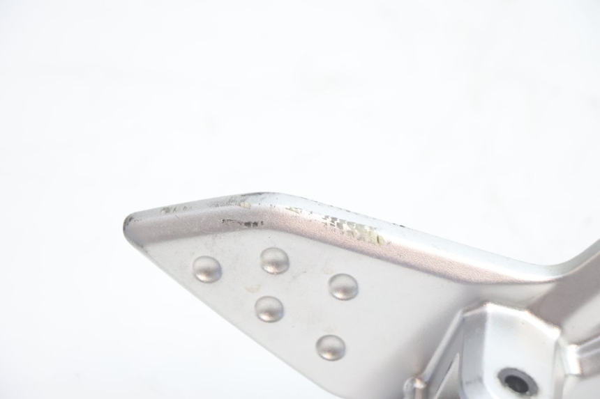 photo de SOPORTE ESTRIBERA DELANTERA DERECHA KAWASAKI ER-6 ER6 N 650 (2005 - 2009) - Otra perspectiva