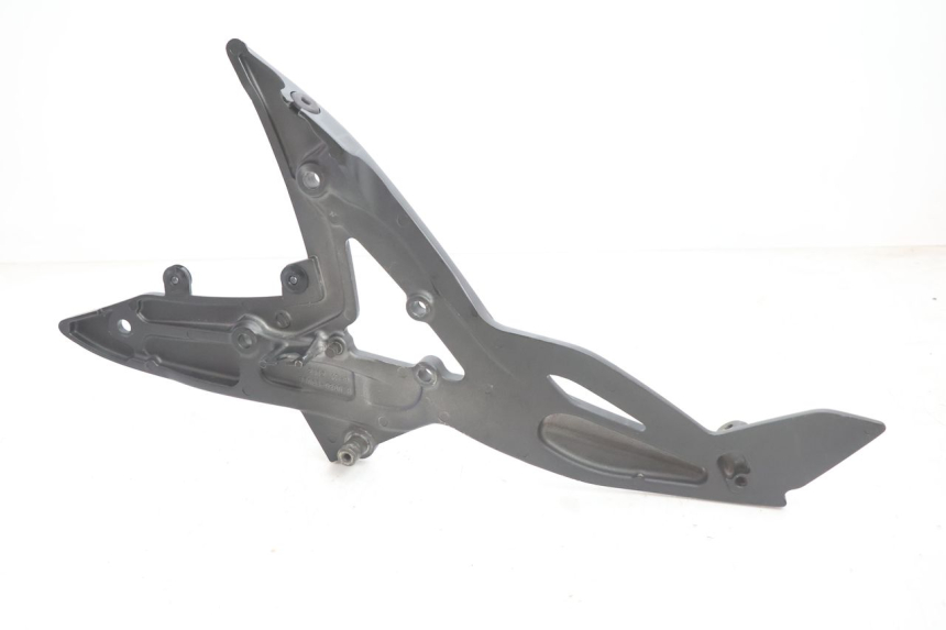 photo de SOPORTE ESTRIBERA DELANTERA DERECHA KAWASAKI ER-6 ER6 N 650 (2005 - 2009) - Estado de la superficie y material