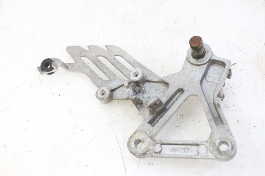 photo de SOPORTE ESTRIBERA DELANTERA DERECHA STAHO FH 50 (2018 - 2019) - Zoom estado de uso