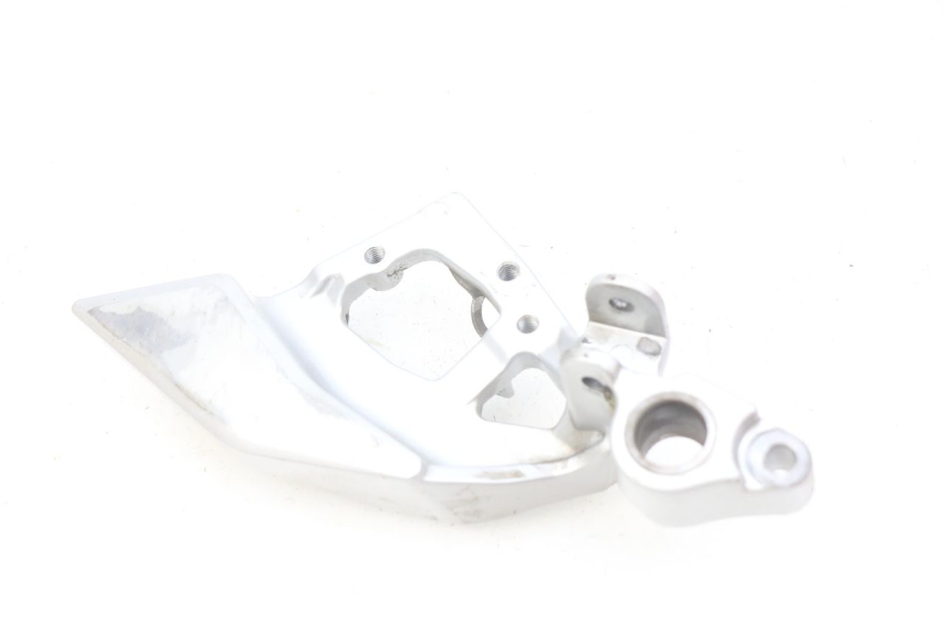 photo de PLATINA APOYA PIE DELANTERO DERECHO YAMAHA FJR ABS 1300 (2016 - 2020) - Vista principal