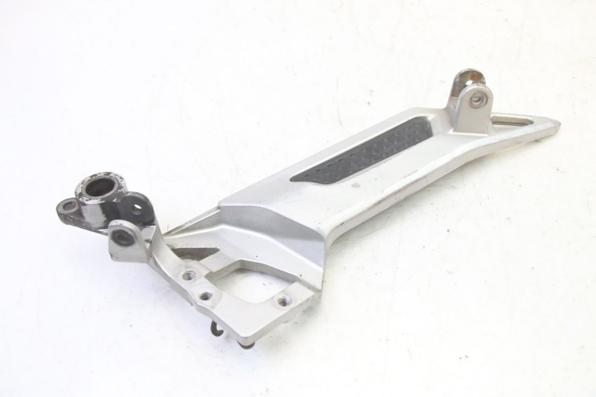 photo de PLACA DE APOYO DELANTERO DERECHO YAMAHA FJR ABS 1300 (2006 - 2012) - Primer plano técnico